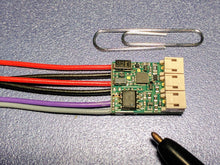 Load image into Gallery viewer, FT Slottechnik SCD2022 1/32 digital chip Carrera(R) 1/32 compatible