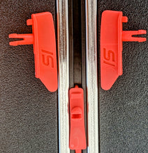 Load image into Gallery viewer, SIotInvasion Carrera(R) Performance guide for 1/32 &amp; 1/24 slot cars- Pack of 5
